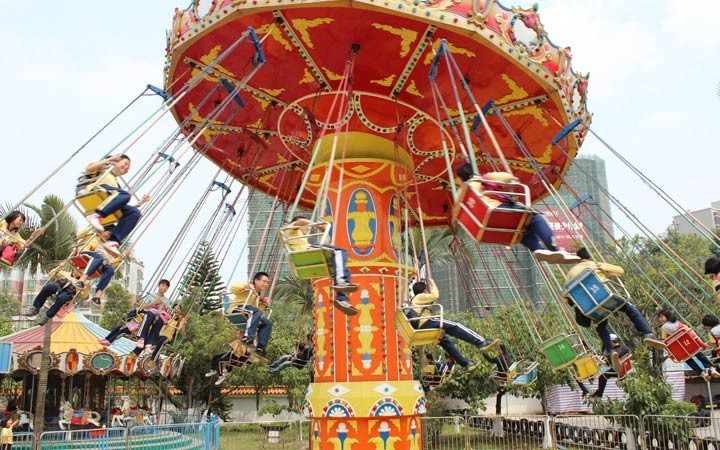 海南藏族大型飞椅